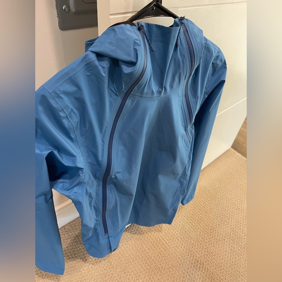 Patagonia Storm Racer Jacket Women’s XS New with Tags Blue - Picture 7 of 8